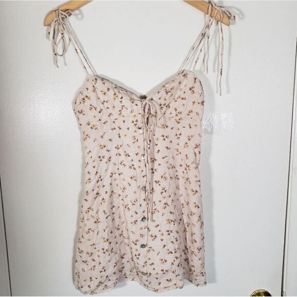 Princess Polly Dresses & Skirts - Princess Polly Floral Lined Mini Dress Size 4